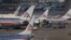 Самолеты American Airlines в аэропорту Майами, 2013