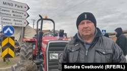 Dejan Ristić na protestu u Cerovcu kod Kragujevca, Srbija, 20. februar 2026.