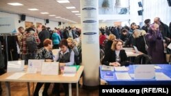 Ярмарка вакансій у Менску, ілюстрацыйнае фота