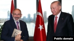 U.S. - Turkish President Recep Tayyip Erdogan and Armenian Prime Minister Nikol Pashinian meet in New York, September 24, 2024.