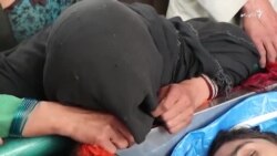 د ښه ژوند په ارمان مسافر افغان سر ته اوس سپین سرې مور ژاړي