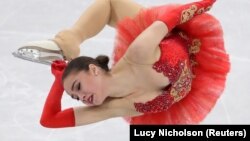 Алина Загитова 