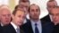 (В центре) Владимир Путин и бывший президент Армении Роберт Кочарян, арестованный 28 июля за "попытку узурпации власти и свержения конституционного строя". 