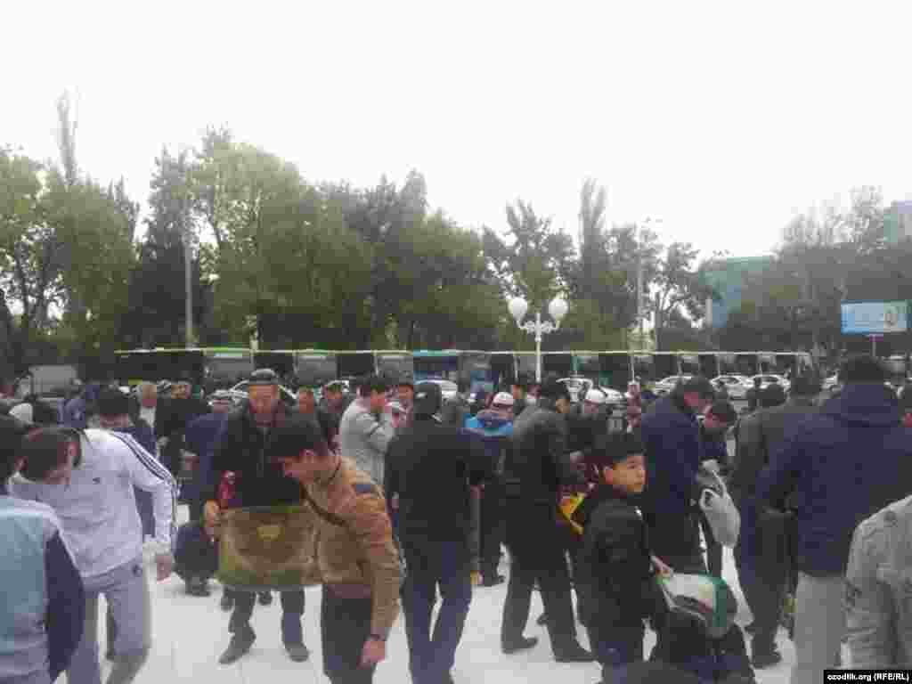 Uzbekistan -festive prayer in the new mosque in Tashkent, 4.10. 2014