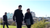 Глава Чечни Рамзан Кадыров вместе с мэром Грозного Шах-Магомедом Кадыровым инспектирует строящиеся объекты. Архивное фото