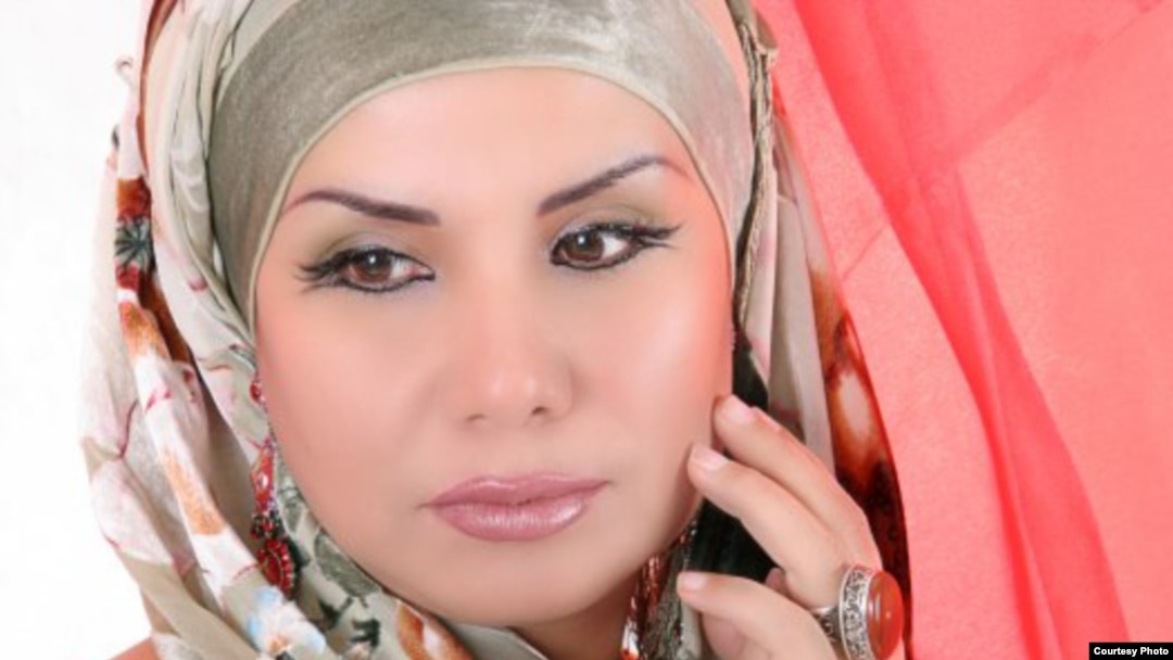 Uzbek pop star Yulduz Usmonova