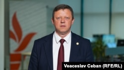 Vicepreședintele Comisiei Electorale Centrale, Pavel Postică, în redacția Europei Libere de la Chișinău. 