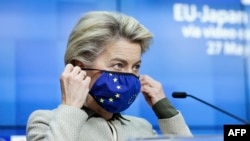 Ursula von der Leyen, az Európai Bizottság elnöke, Brüsszelben 2021. május 27-én
