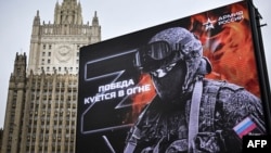 Ушул жылдан тартып Орусияда майданга ыктыярчыларды жалдап жөнөтүүнүн жаңы схемасы иштей баштаган.