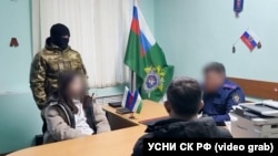 Башкортостан, 18 марта 2026 г. Следователь допрашивает 16-летнего подростка, обвиняемого в совершении террористического акта