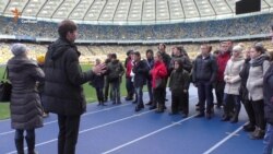 На НСК «Олімпійський» провели оглядову екскурсію для людей з особливими потребами