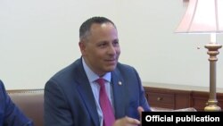 ԱՄՆ Հայ դատի հանձնախմբի նախագահ Րաֆֆի Համբարյանը ՀՀ ԱԳՆ-ում, Երևան, 26-ը հունիսի, 2018թ․