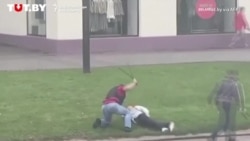 Unidentified Men Beat Up People After Minsk March