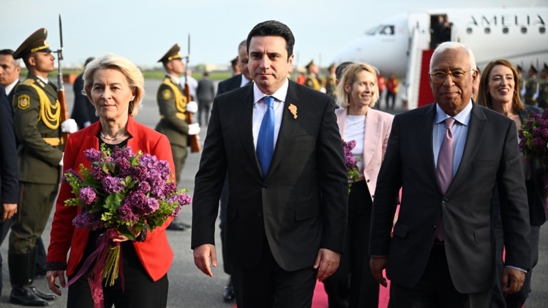 Անտոնիո Կոշտան, Ուրսուլա ֆոն դեր Լայենը, Ռոբերտա Մեցոլան ժամանեցին Երևան