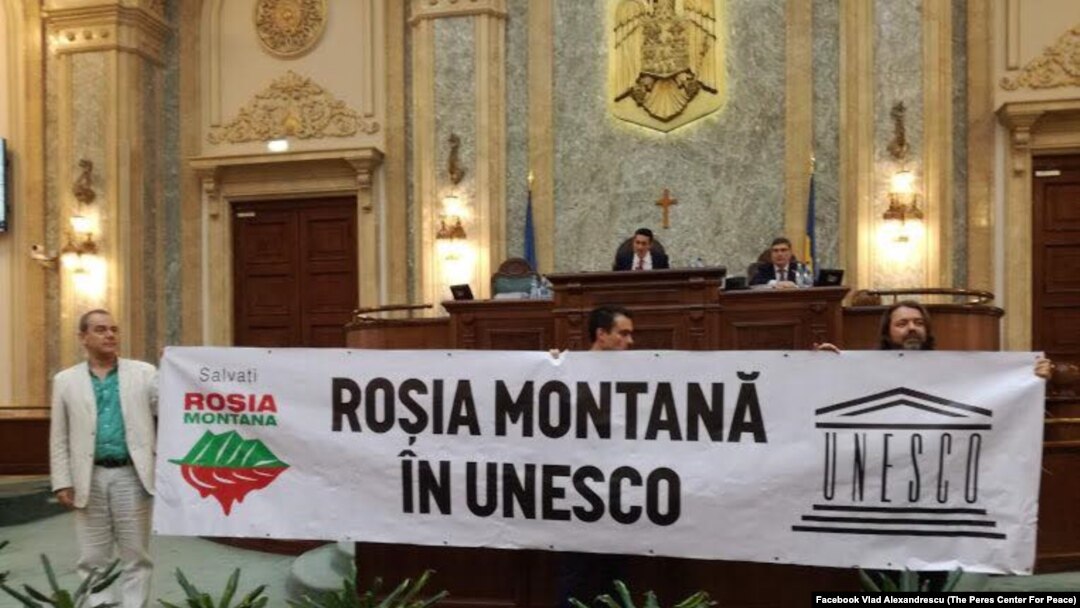 USR cere reluarea procedurilor pentru includerea Roşiei Montane în Patrimoniul UNESCO 
