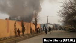 دفتر موسسۀ حمایت از اطفال در شهر جلال آباد که روز چهارشنبه مورد حملات انتحاری و گروهی افراد وابسته به داعش قرار گرفت.