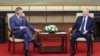 Переговори прем’єр-міністра Словаччини Роберта Фіцо (л) і президента Росії Володимира Путіна на полях саміту ШОС у Пекіні, 2 вересня 2025 року