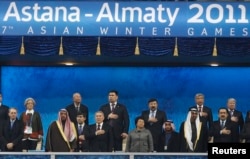 2011 жылғы Азиаданың ашылу салтанаты Астанада өткен. Ойындарды елдің сол кездегі президенті Нұрсұлтан Назарбаев ашқан еді. 30 қаңтар 2011 жыл.