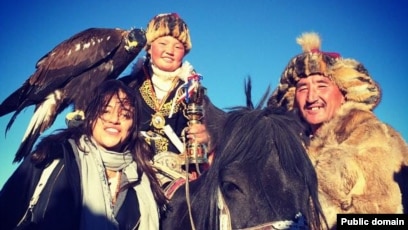 Жалаңаш атақты Патрисия Барзик