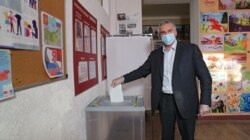 Сергій Аксьонов у Сімферополі голосує за поправки до Конституції Росії, 25 червня 2020 року