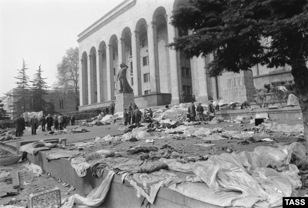 April 9, 1989: Soviet Crackdown In Tbilisi