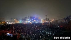 Ввечері 9 січня 2026 року у Тегерані відбувся мітинг проти уряду