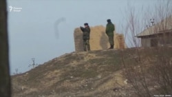 Латукӯби ду марзбони тоҷик аз тарафи се бародар