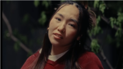 Қазақ әншісі Yenlik танымал Colors шоуында ән айтты