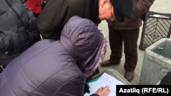 Төрле финанс оешмаларына акча биреп алданганнар ярдәм сорап Миңнехановка мөрәҗәгать имзалый 