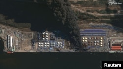 Пожар в порту Усть-Луга после одной из атак