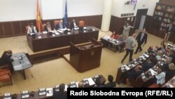 Архивска фотографија - Собраниска комисија за уставни прашања. 