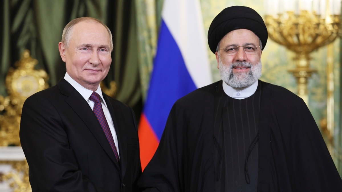 „A legjobb dolog, ami történhetett Putyinnal” – miként profitálhat a Kreml Irán izraeli támadásából?