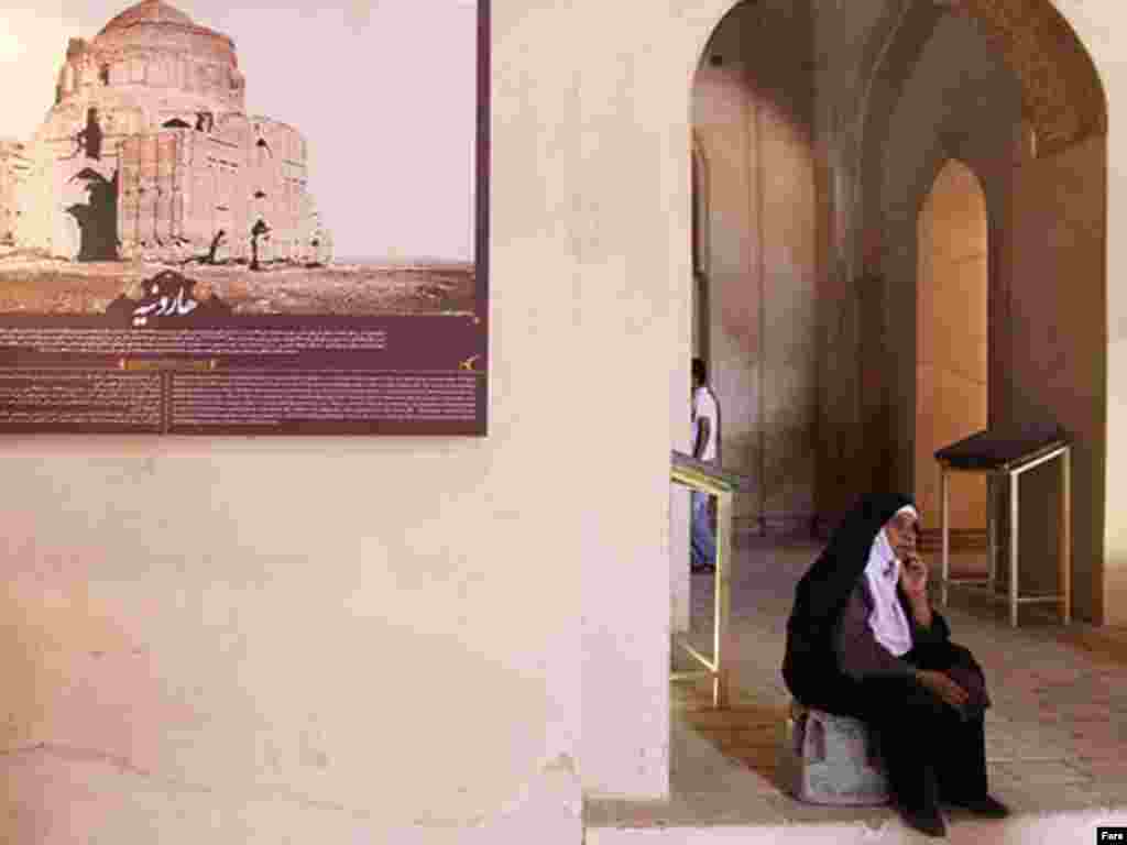 خود بنای هارونیه، قدمت آن و استفاده‌هایی که پیشتر از آن می‌شده در پرده‌ای از ابهام قرار دارد