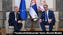 Specijalni predstavnik EU za dijalog Beograda i Prištine Peter Sorensen i predsednik Srbije Aleksandar Vučić, 26. avgust 2026.