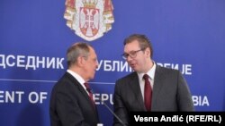 Ministri i Jashtëm i Rusisë, Sergey Lavrov dhe presidenti serb, Aleksandar Vuçiq. Beograd, 15 dhjetor 2020. 