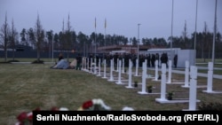 Частина Національного військового меморіального кладовища (НВМК), фото ілюстративне