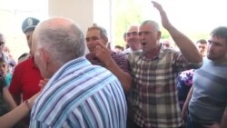 Այգեստան համայնքի բնակիչները պահանջում են համայնքապետի հրաժարականը