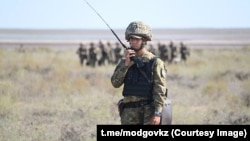 საილუსტრაციო ფოტო: ყაზახეთის არმიის სამხედრო მოსამსახურე. 21 სექტემბერი, 2026.
