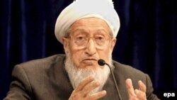 Sibgatula Mudžadidi je na funkciji predsednika proveo dva meseca