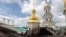 “Plumb në zemër”: Katedralja historike në Kiev digjet në një sulm të madh rus