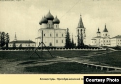 Преображенский собор Успенского монастыря в Холмогорах. Фото начала XX века