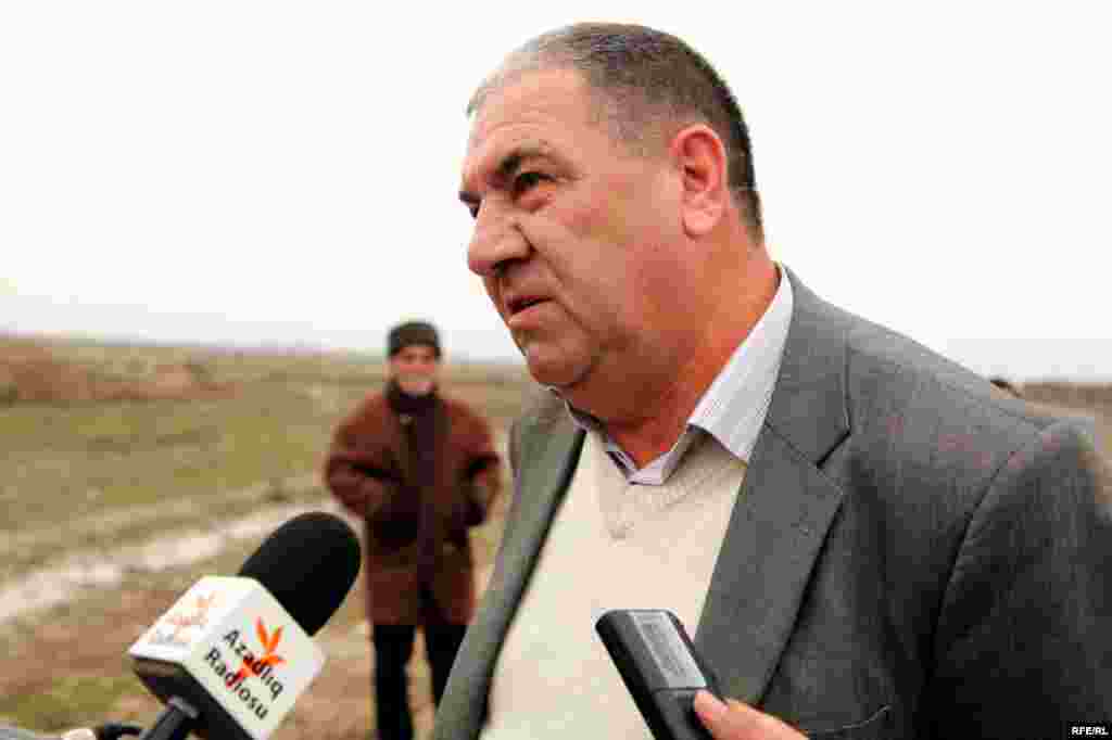 Ağsunun Qaravəlli kəndi #18