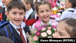Դպրոցականները սեպտեմբերի 1-ին, լուսանկարը՝ Կարեն Մինասյանի