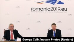 Jean-Claude Juncker cu președintele Klaus Iohannis la conferința de presă de la București, 11 ianuarie 2019