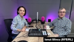 Jurnalista Adriana Nedelea a stat de vorbă cu fizicianul Cristian Presură despre pseudoștiința din online, despre conspirații și numerologie, despre explicația pentru neîncrederea în știință.