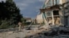 Донецк облусундагы Константиновка айылы Орусиянын аба соккуларынан кийин. 25-август, 2025-жыл.