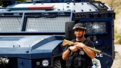 Forca të shtuara të Policisë së Kosovës kanë patrulluar në fshatin Banjskë të Zveçanit, pas një sulmi të armatosur në shtatorit të vitit 2023.