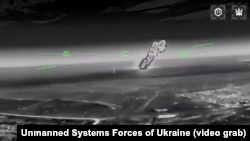 Скріншоти відео СБС попередніх уражень електропідстанцій у Криму