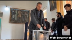 Олег Барциц