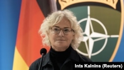 Министр обороны Германии Кристине Ламбрехт